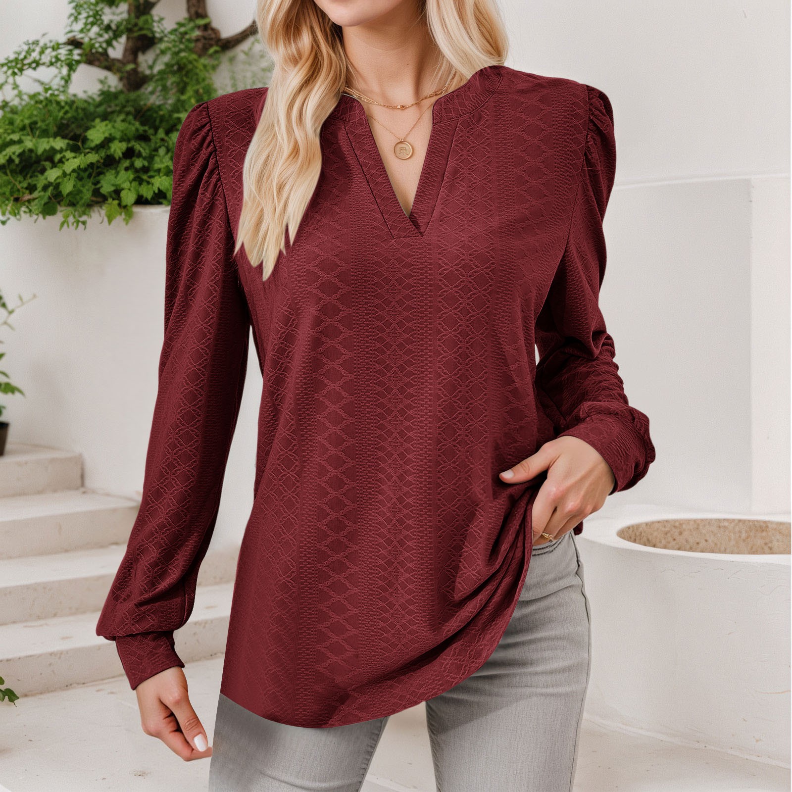 thumbnail image 2 of Top de manga larga con cuello en V y tejido jacquard para mujer - Camiseta holgada de color liso, 2 of 6